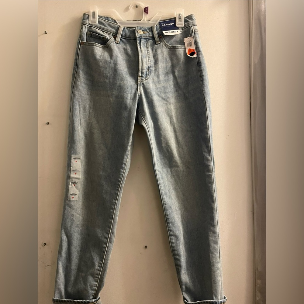 Jeans, high rise, straight.